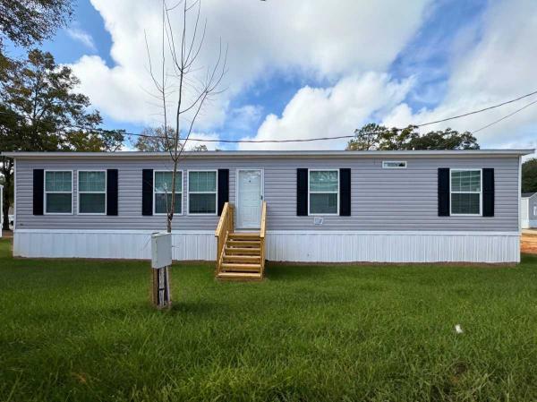 2024 Fleetwood Summit Mobile Home