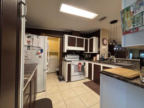 1997 Jacobsen Mobile Home