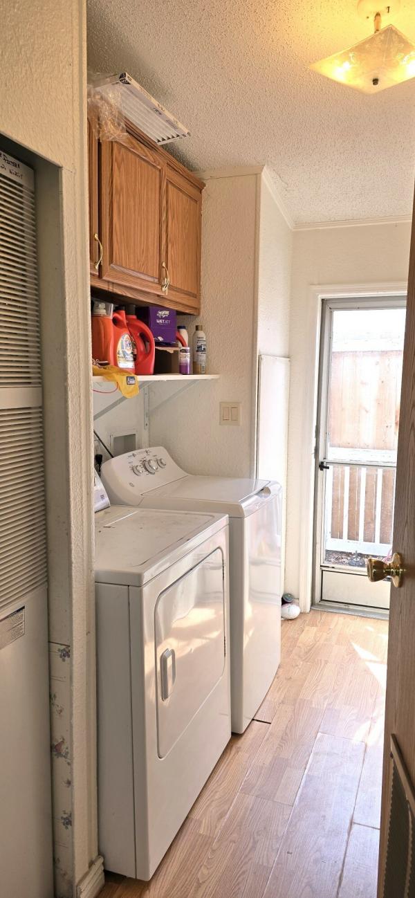 1996 GHHL Manufactured Home