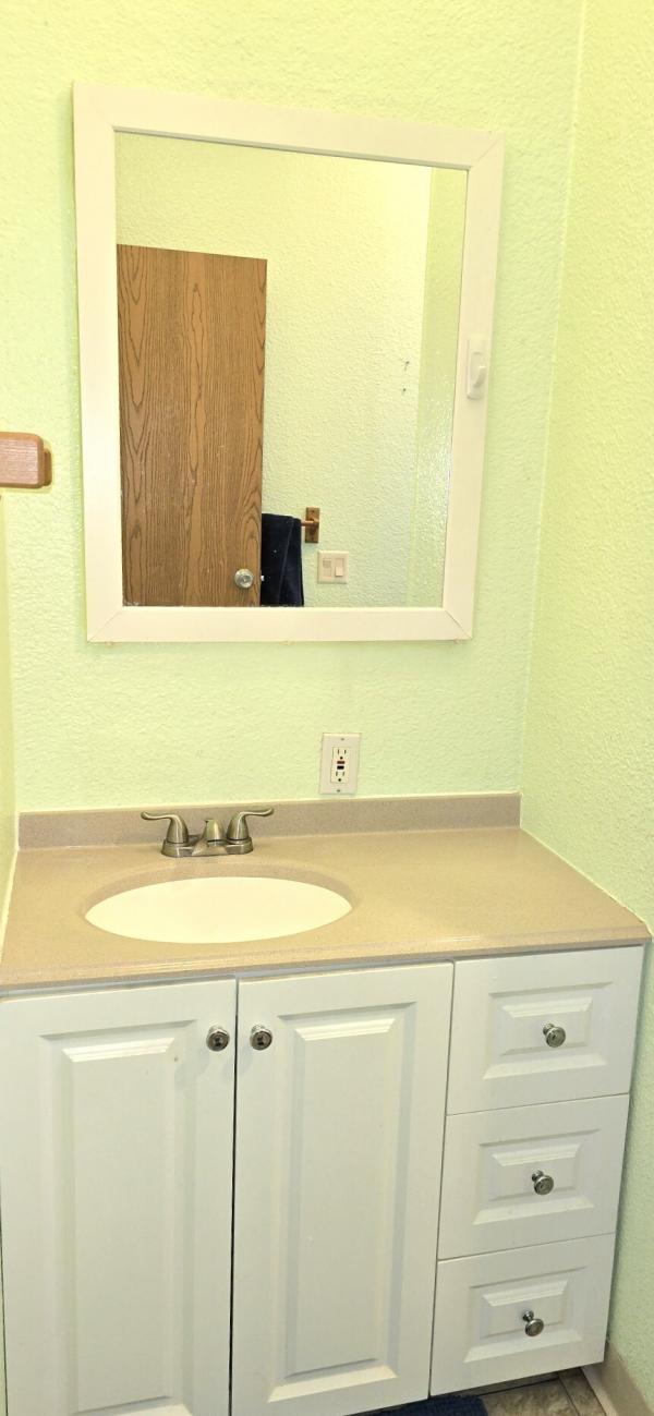 1996 GHHL Manufactured Home