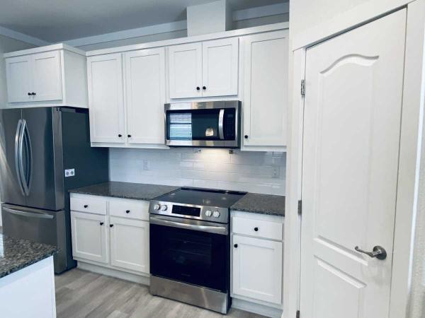 2021 CHAMPION SKYLINER Manufactured Home
