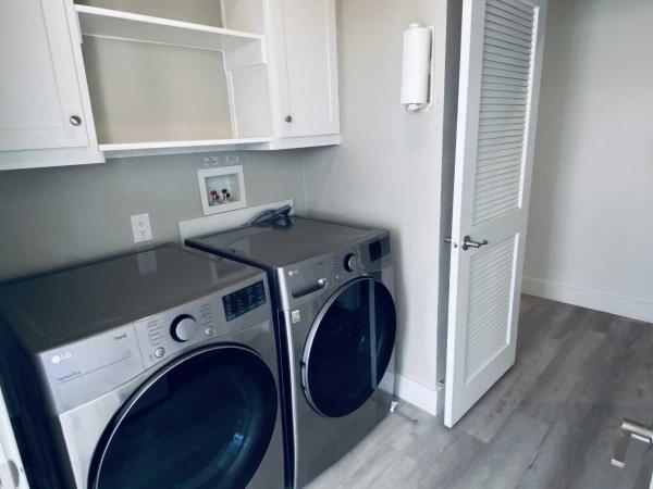 2021 CHAMPION SKYLINER Manufactured Home