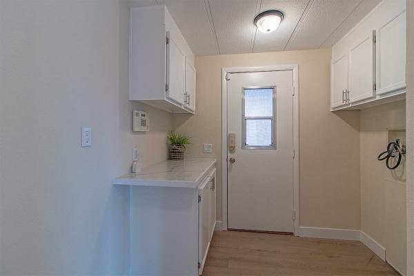1990 Nashua Manufactured Home