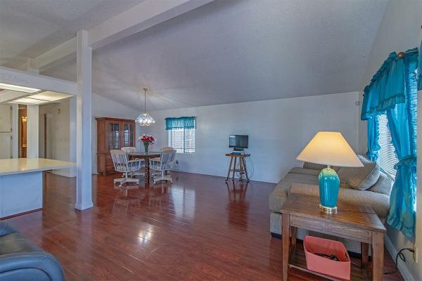 1988 Golden West Manufactured Home