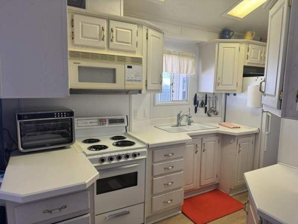 1995 Kensi Manufactured Home