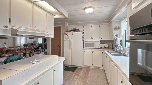 1985 Fleetwood Mobile Home