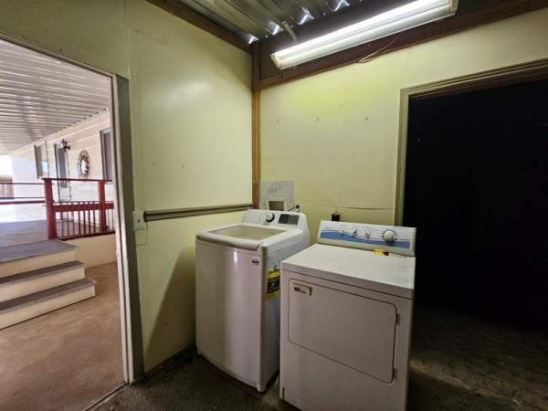 1979 Cavco Manufactured Home
