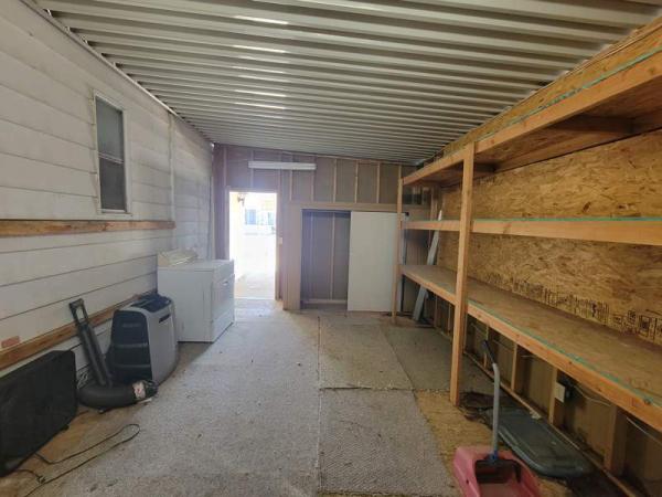 1979 Cavco Manufactured Home
