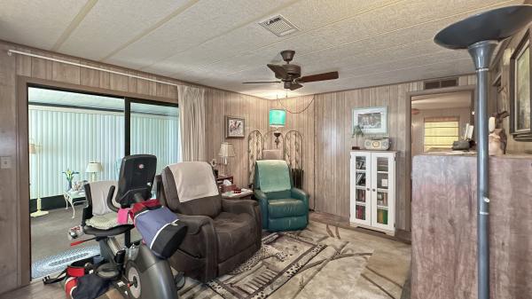 1985 Fleetwood Mobile Home