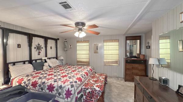 1985 Fleetwood Mobile Home