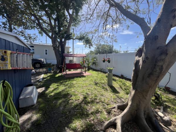 1987 Mobile Home