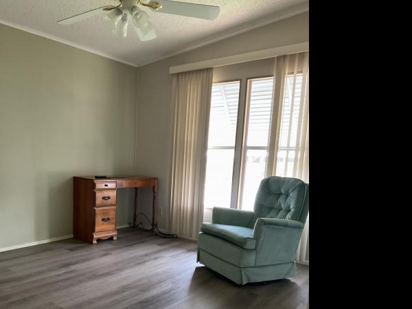 1990 Palm Harbor Mobile Home