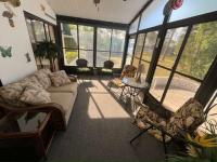 1987 Barrington Manufactured Home