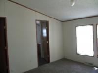 2002 Holly Park Mobile Home