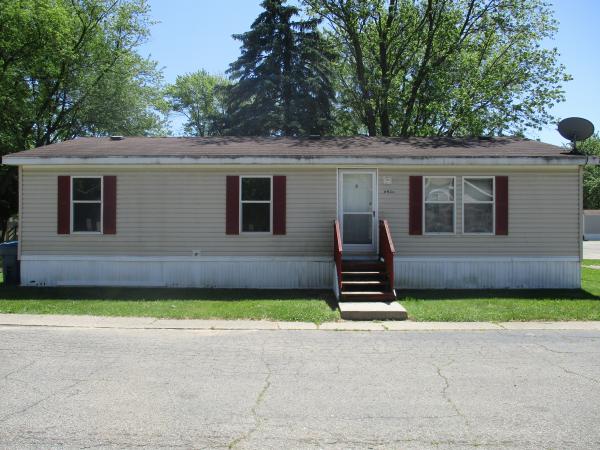 2002 Holly Park Mobile Home
