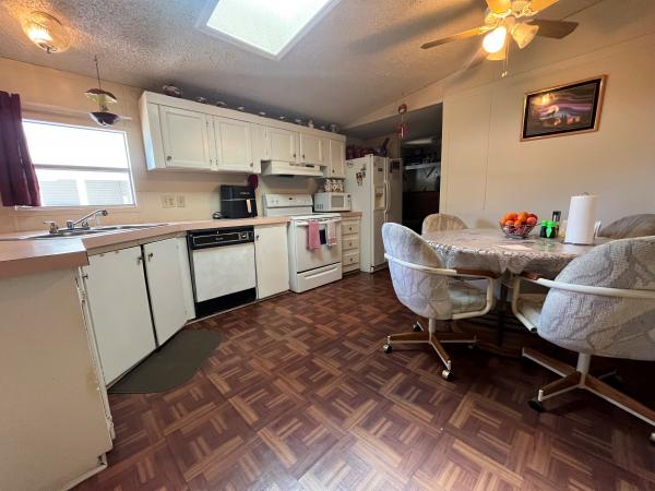 1991 Mobile Home