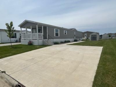 Photo 3 of 13 of home located at 660 Laurel Manteno, IL 60950