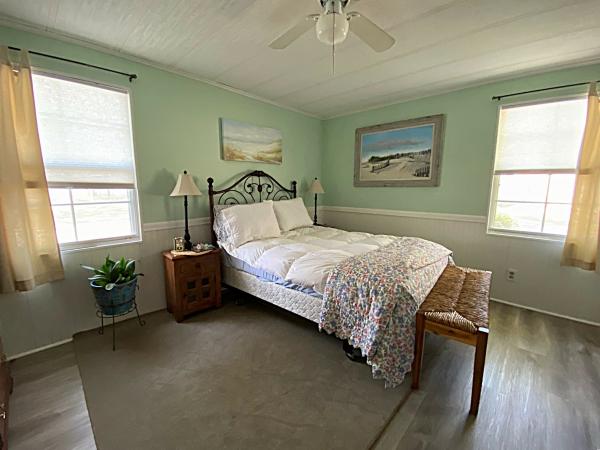 1981 Mansion MHCNC Mobile Home