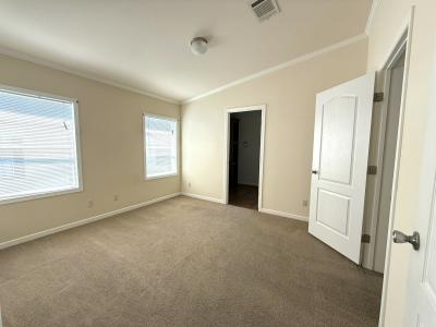 Photo 4 of 16 of home located at 6065 SW 56th Ct. Ocala, FL 34474
