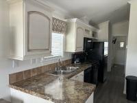 2017 palm harbor 340CL14351A Mobile Home