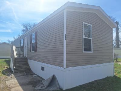 Mobile Home at 2009 Hamburg Pike Trlr 26 Jeffersonville, IN 47130