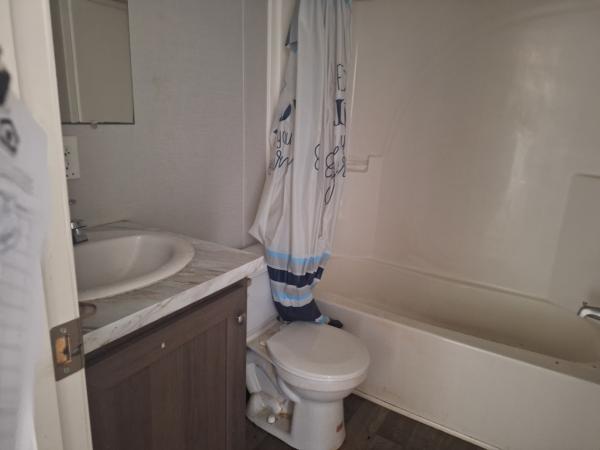2021 RFN16649BFC1  Home