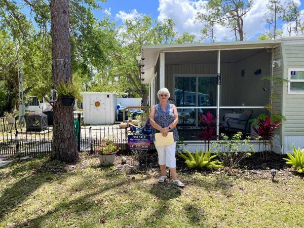 1985 Fran Manufactured Home