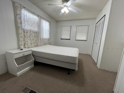 Photo 5 of 27 of home located at 92 Violet Lane Lakeland, FL 33815