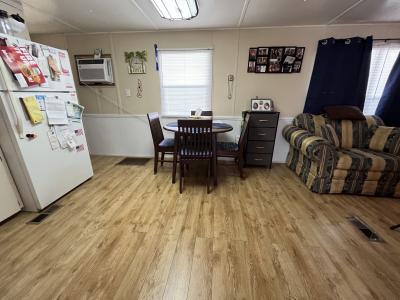 Photo 4 of 25 of home located at 48 Kelly Drive Lakeland, FL 33815