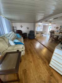1980 Manufactured Home