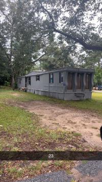 1990 Manufactured Home