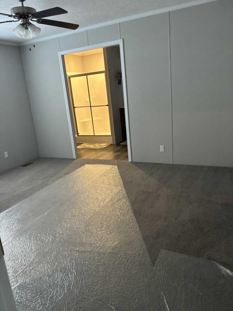Mobile home available near Lowell Michigan