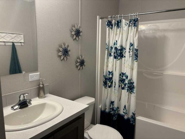 2025 Dutch Housing DD 1680 247 Mobile Home