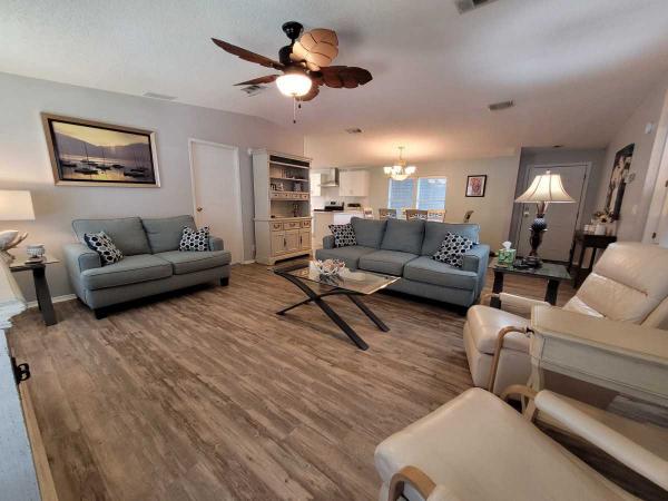 1998 Palm Harbor Manufactured Home