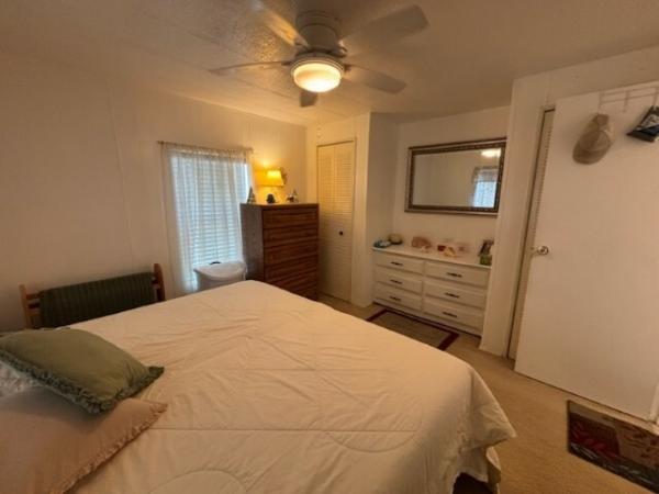 1980 MARL Manufactured Home