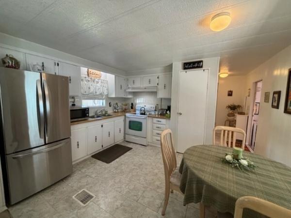 1980 MARL Manufactured Home