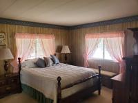 1978 Sherwood Manor  Manufactured Home