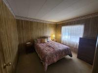 1978 Sherwood Manor  Manufactured Home