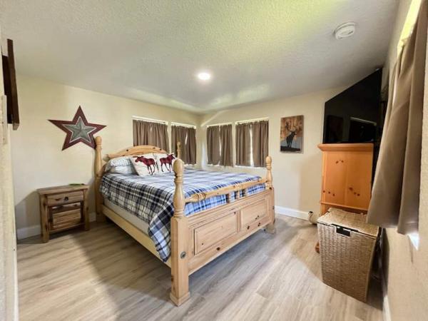 1971 Meri Manufactured Home
