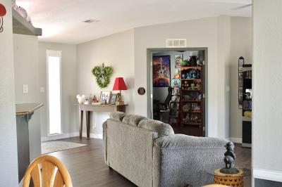 Photo 5 of 21 of home located at 100 Ridgeway Way N Davenport, FL 33897