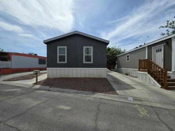 2020 Clayton - Buckeye AZ Mobile Home For Sale