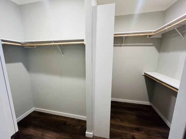2025 Clayton 32DEV28563A (4br) Mobile Home