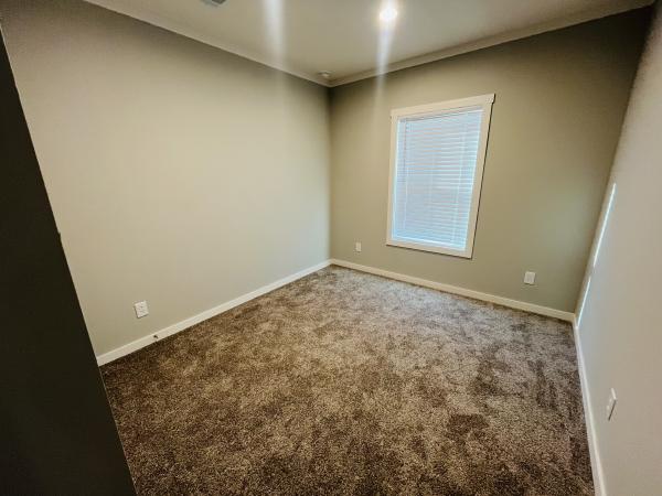 2025 Clayton 32DEV28563A (4br) Mobile Home