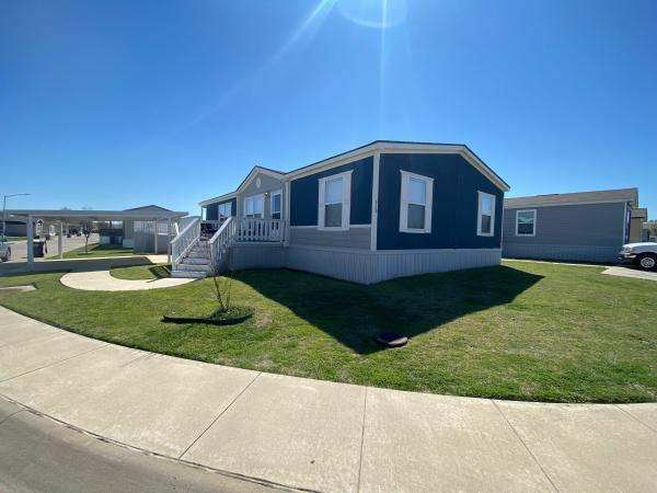 Photo 1 of 2 of home located at 1800 Preston On The Lake #610 Little Elm, TX 75068