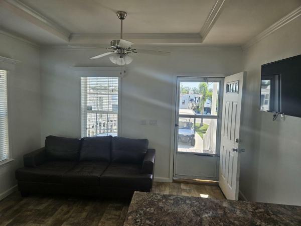 2019 Skyline 2610B W/PORCH Mobile Home
