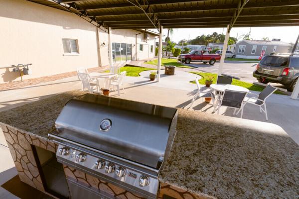 2019 Skyline 2610B W/PORCH Mobile Home