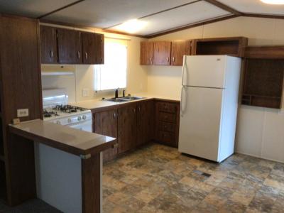 Photo 2 of 5 of home located at 5702 Angola Rd. #26 Toledo, OH 43615