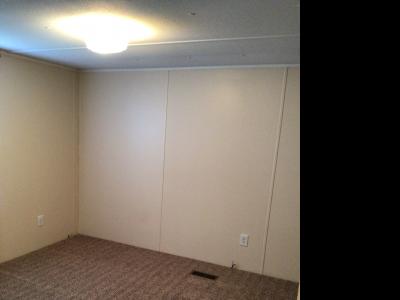 Photo 3 of 9 of home located at 5702 Angola Rd. #26 Toledo, OH 43615