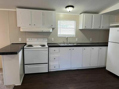 Photo 5 of 8 of home located at 112 E. Semands #Es112 Conroe, TX 77301