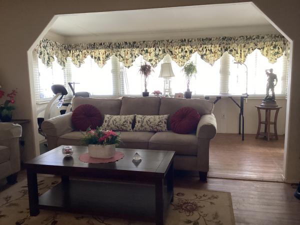 1976 Somerset n/a Mobile Home